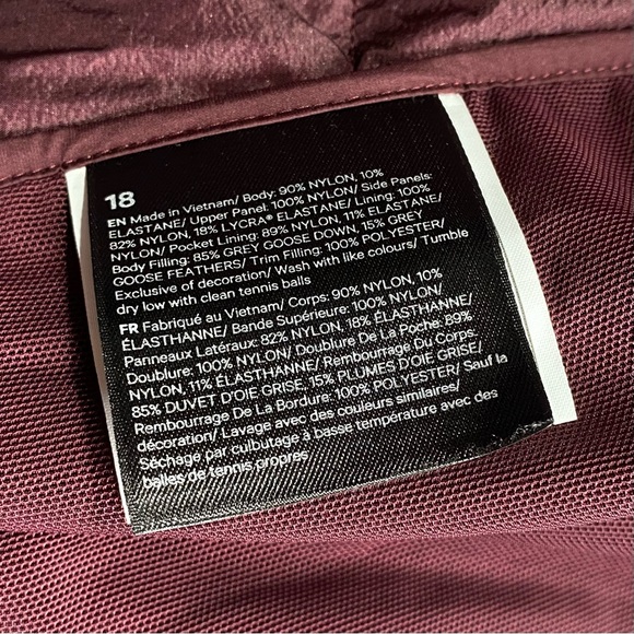 Lululemon Size 18 Down For It All Vest
Cassis - Picture 10 of 15